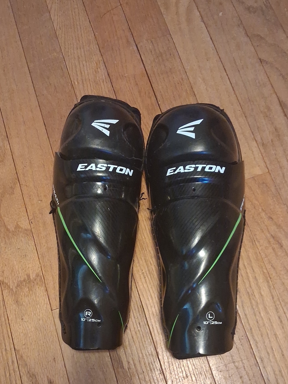 easton stealth 55s ice hockey shin guards youth 10" kids shin pads ages 7-9yrs